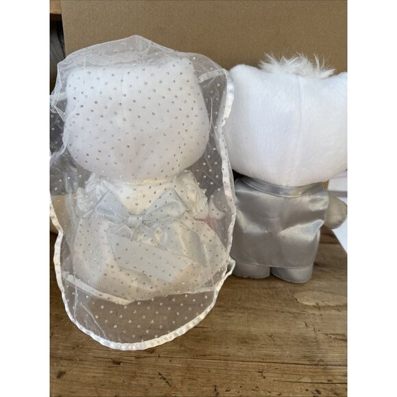 Hello Kitty Bride & Groom Plushies Romantic Wedding 1999 McDonald’s 2000 - Picture 11 of 13